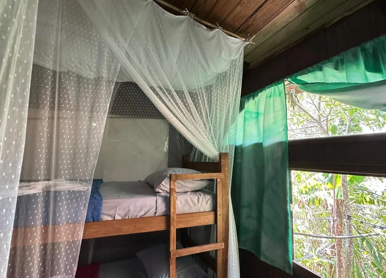 Sitio Tudo E Arte Piçarras Hostel
